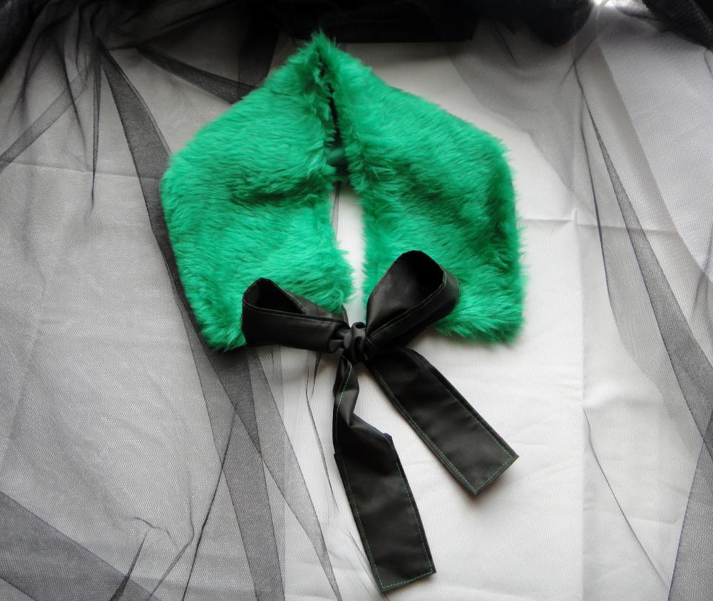 Emerald Green Faux Fur Collar 1920s Pin Up Dress Up Girls Womens